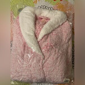 NWT Secret Treasures Fluffy Pink Robe